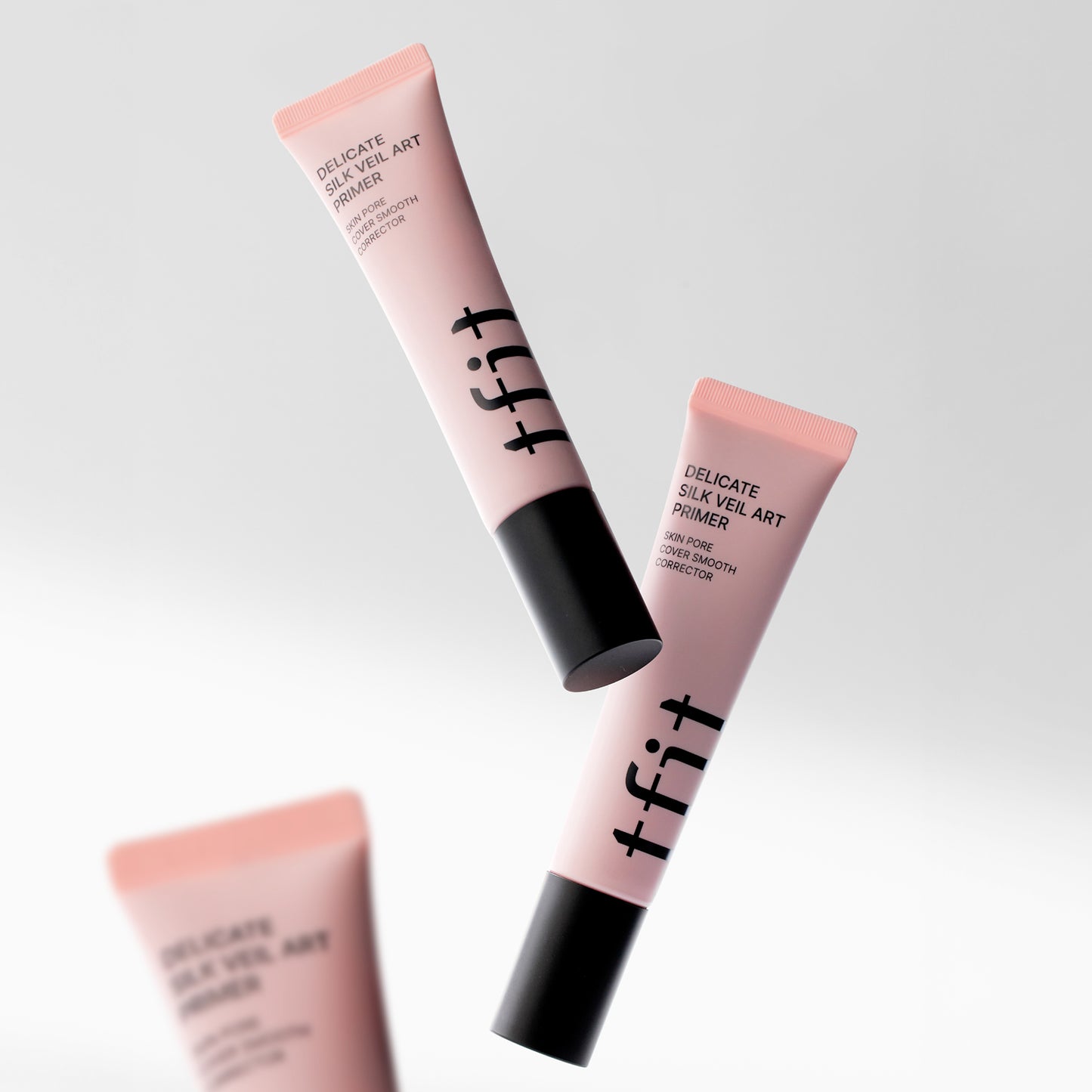 Delicate Silk Veil Art Primer 1.01FL. Oz.